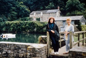 Ciji & Cynthia Wright in Cornwall